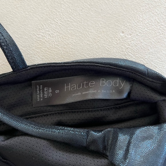 Haute Body leggings + sports bra - Picture 7 of 7